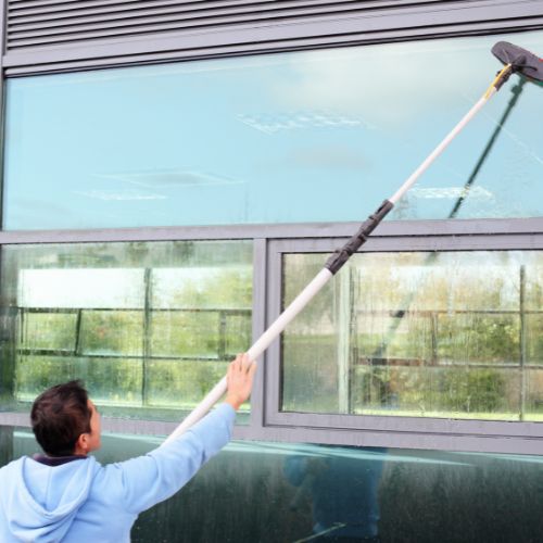 Commercial building window washer